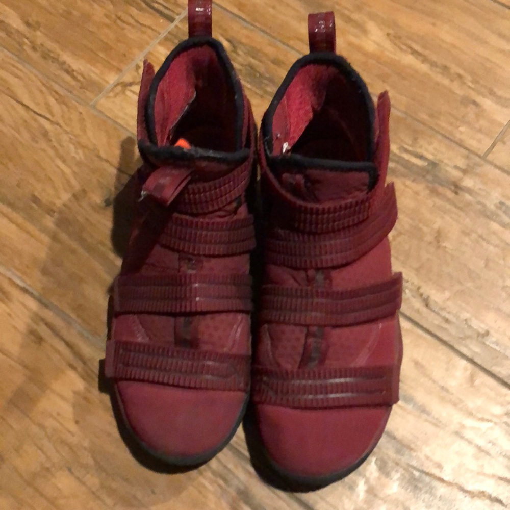 Nike Lebron basketball sneakers